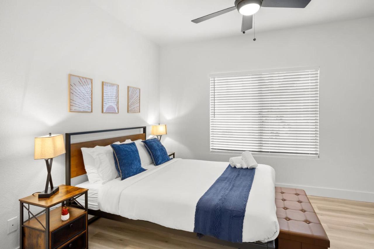 Apartment New Cozysuites Tpc With Parking, Pool *