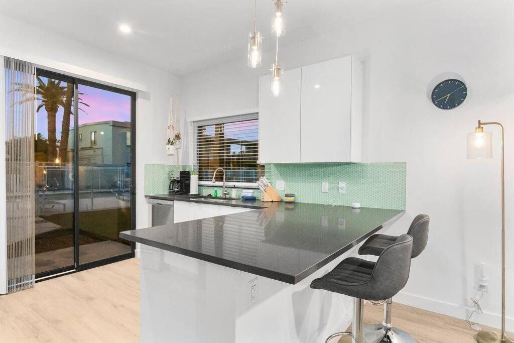 Apartment Large Rooftop & Poolside - Walk To Old Town Scottsdale