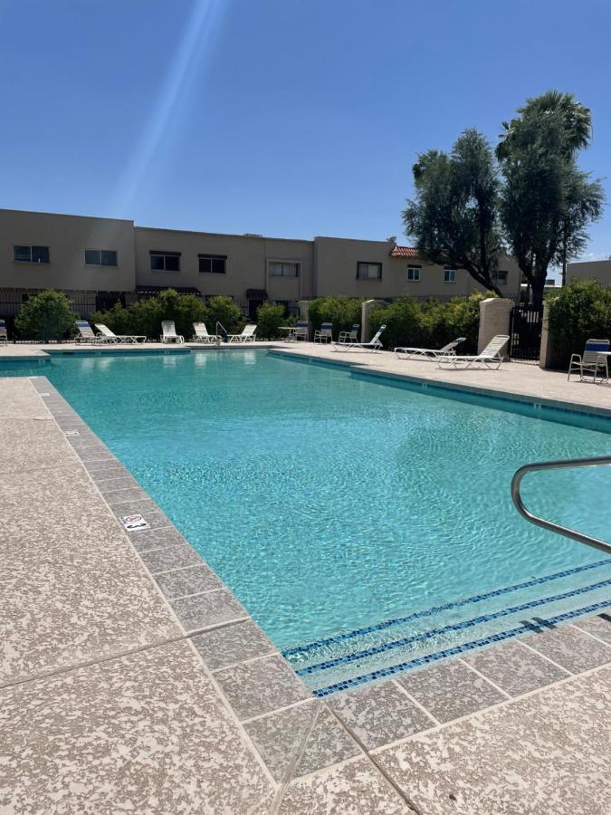 Desert Palms Hangout Holiday home Scottsdale