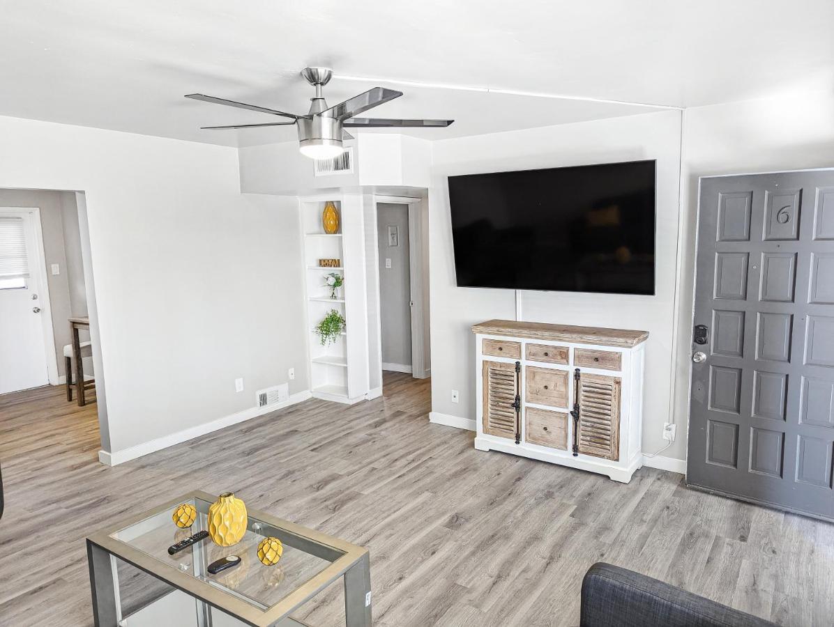 Old Town Miller Two Br Sleeper Apartment Scottsdale