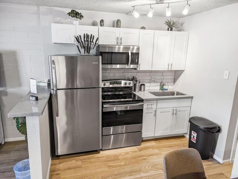 Studio Apt In Old Town Cozy & Central! *