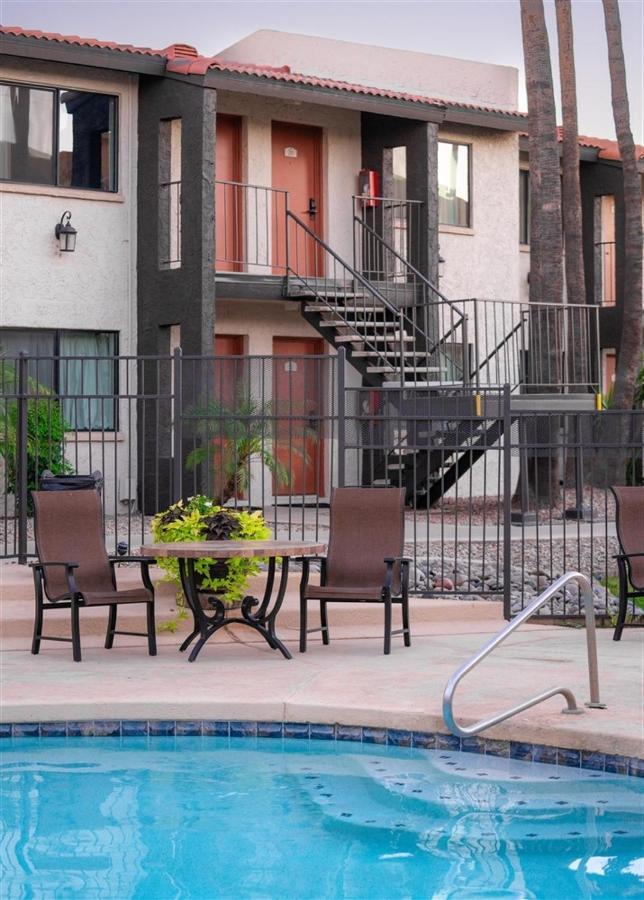 129 Fully Furnished, Amenities Galore * Scottsdale