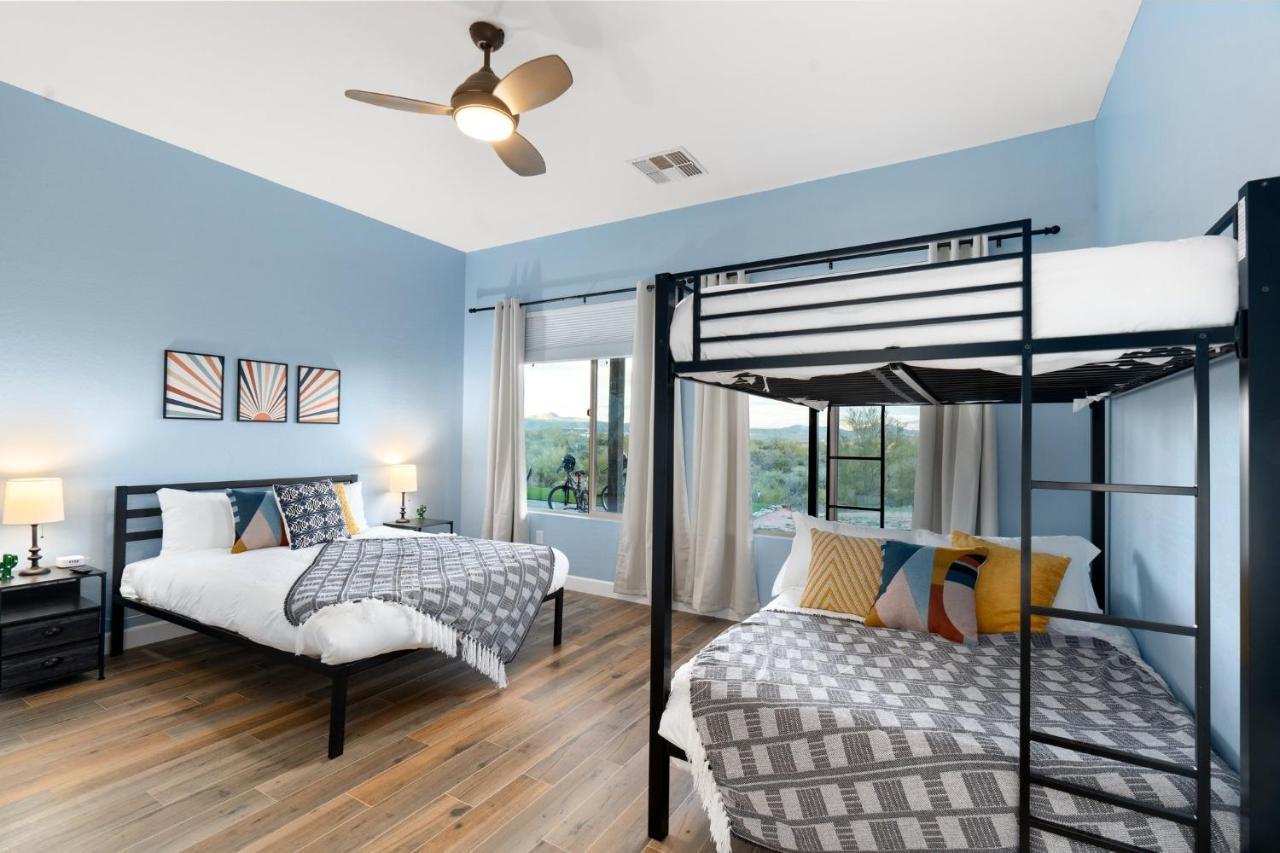 New Sanctuary-hot Tub,pool Table,patio Scottsdale