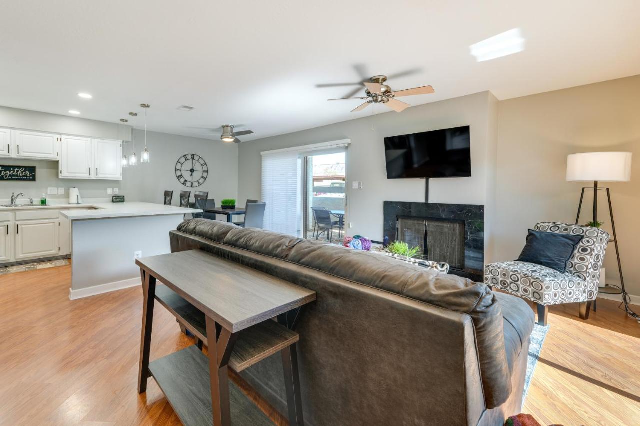 Modern Oasis With Patio And Pool Access Apartment *