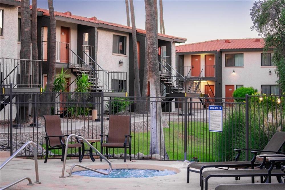 228 Fully Furnished, Wifi Included