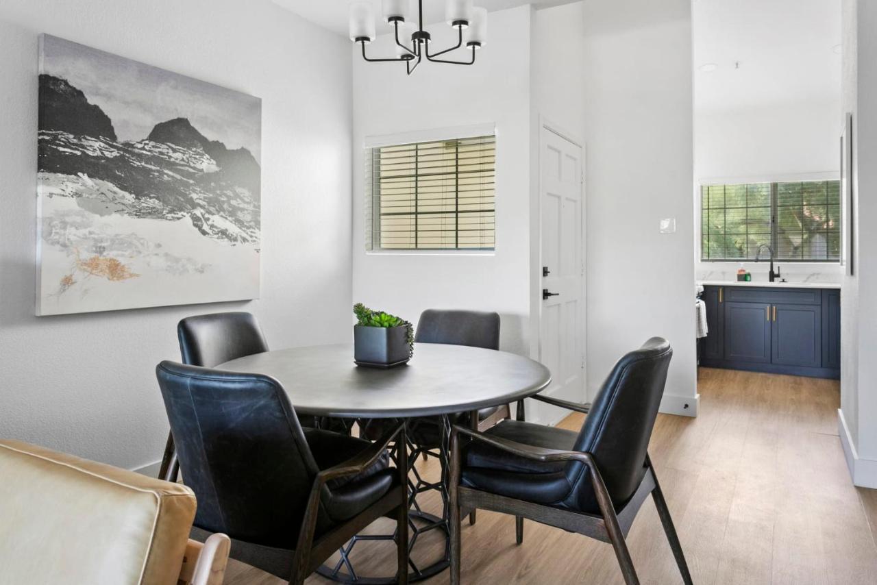 Spacious Modern At Hideaway North Close To Kierland Commons *