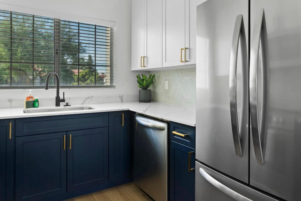 Spacious Modern At Hideaway North Close To Kierland Commons Apartment *
