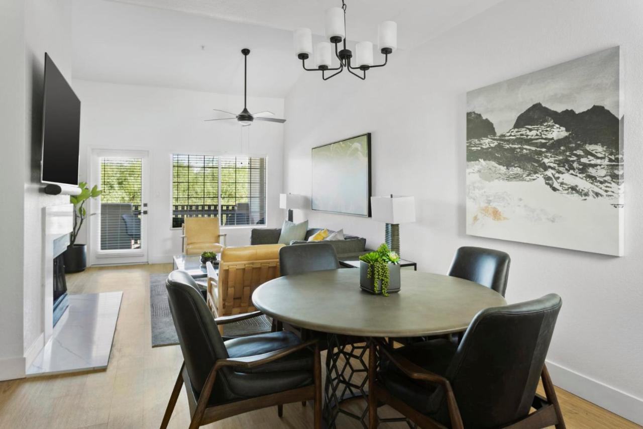 Spacious Modern At Hideaway North Close To Kierland Commons *