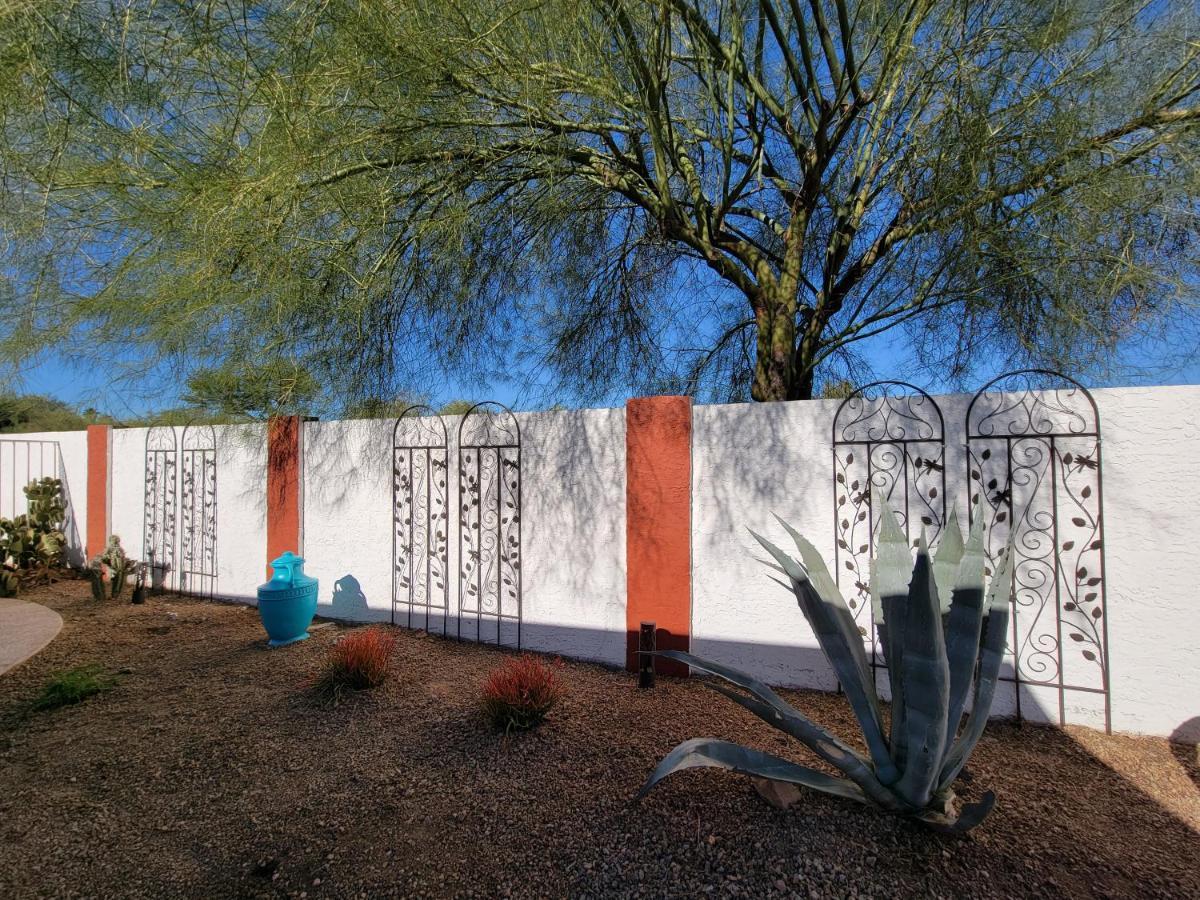 Unique Arizona Style 4-bed Retreat W/ Private Pool Holiday home Scottsdale