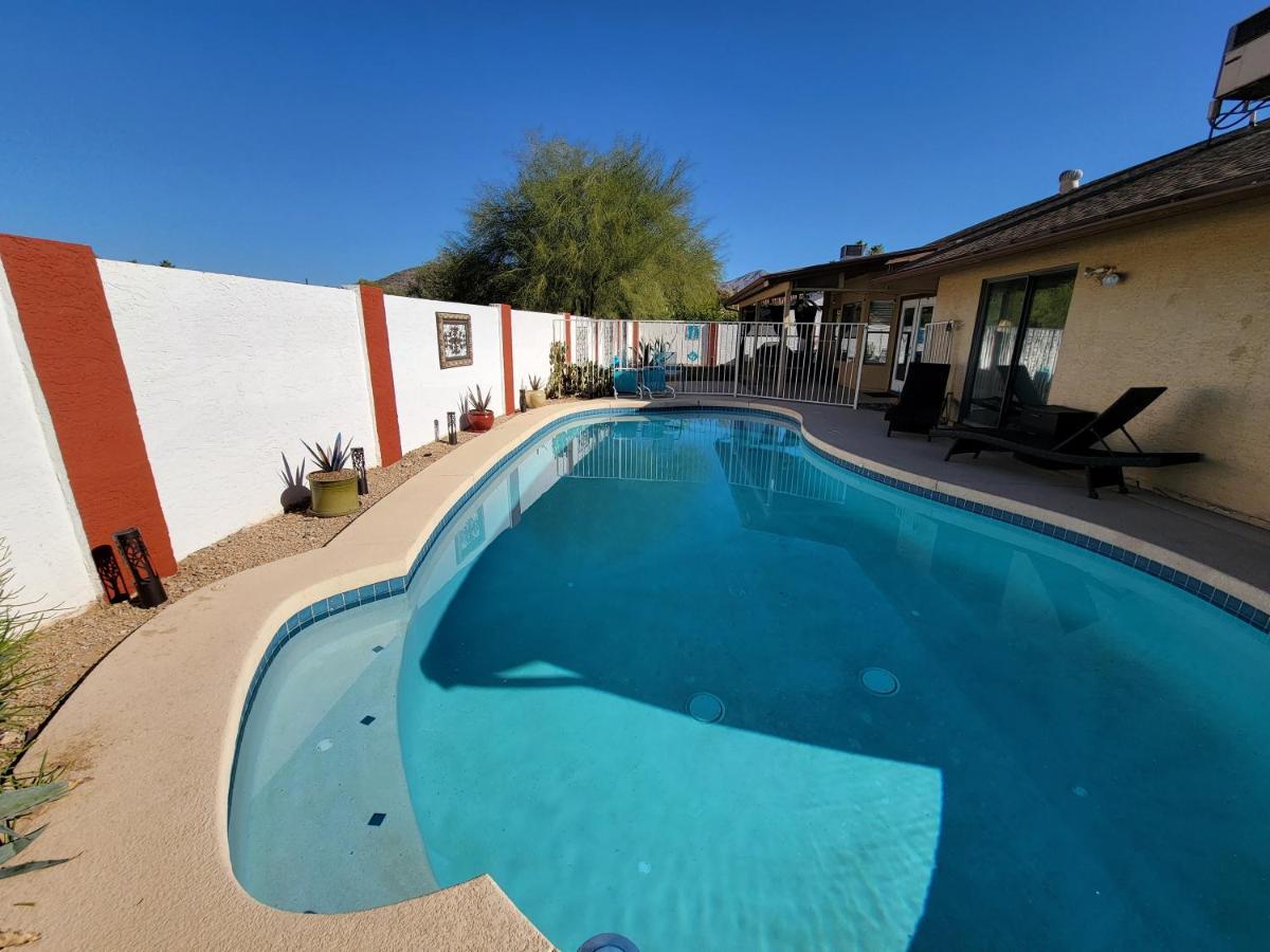 Unique Arizona Style 4-bed Retreat W/ Private Pool Holiday home Scottsdale