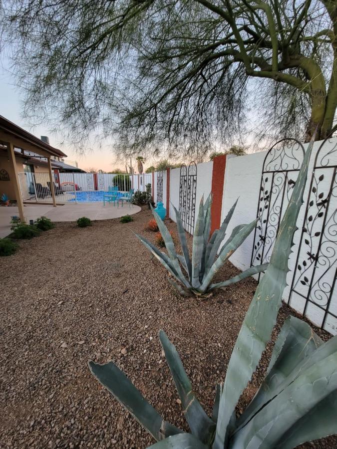 Unique Arizona Style 4-bed Retreat W/ Private Pool