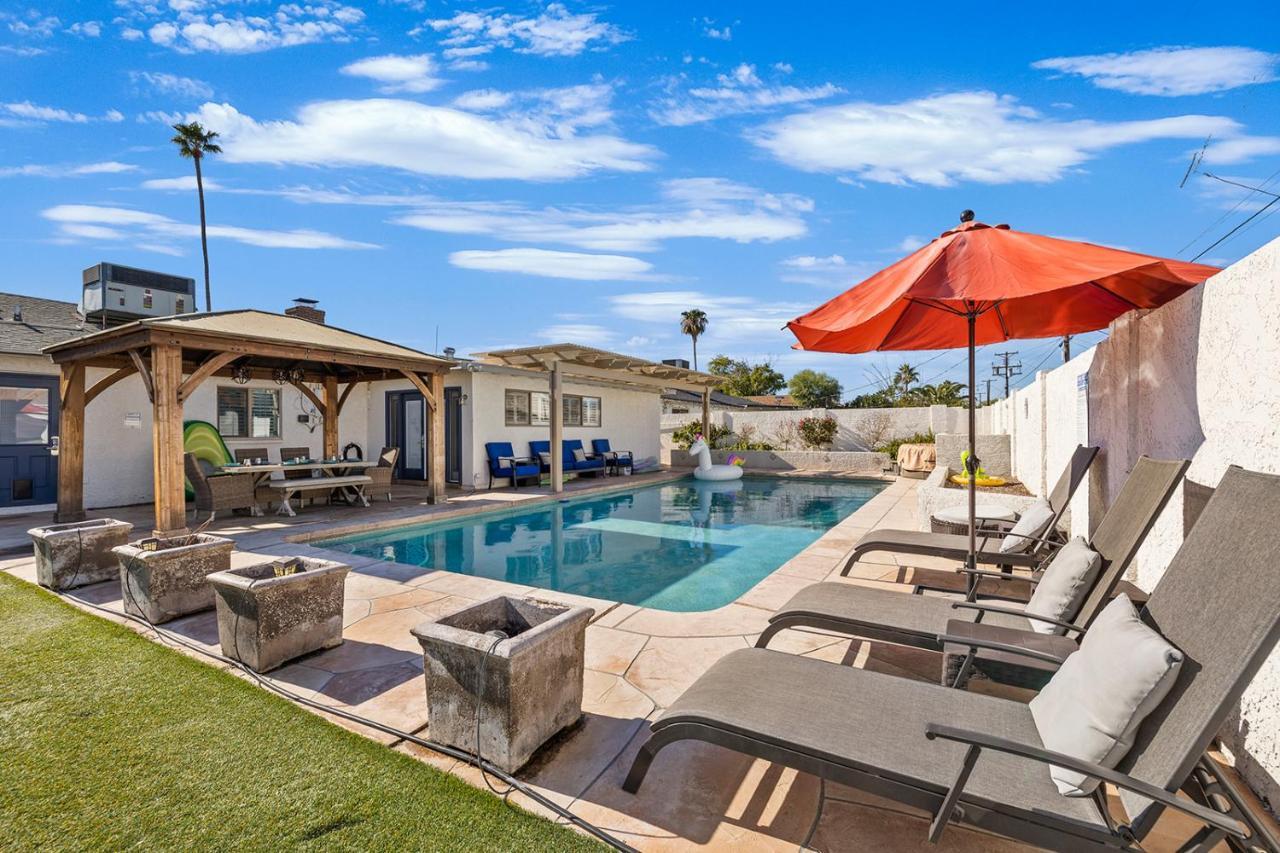 Relaxing Old Town Desert Oasis Awaits Holiday home