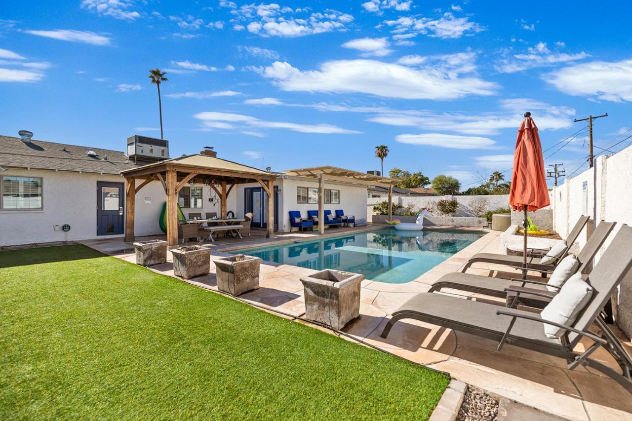 Relaxing Old Town Desert Oasis Awaits *