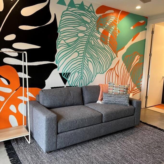 Perfect Friends Escape In Old Town With Pool Access And Roof Deck! * Scottsdale