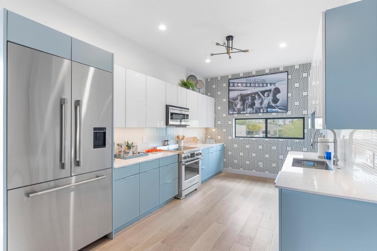 Perfect Friends Escape In Old Town With Pool Access And Roof Deck! Villa Scottsdale