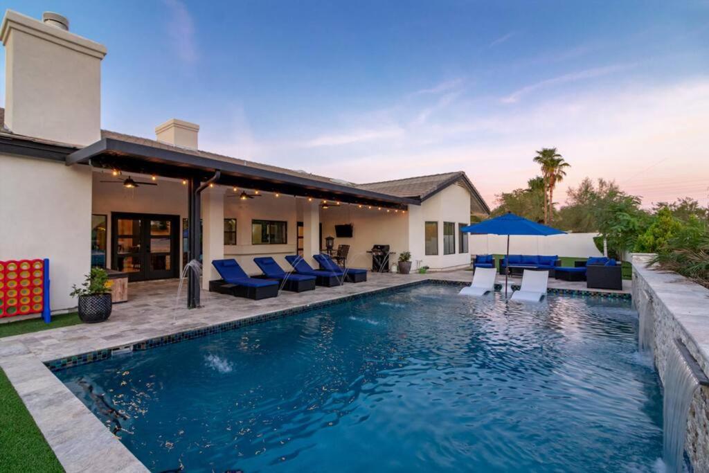 Apartment 7 Bed Heated Pool And Golf Scottsdale