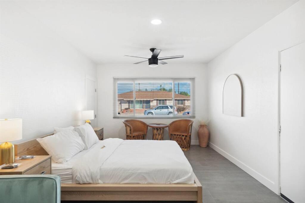 Newly Remodeled Minutes From Old Town