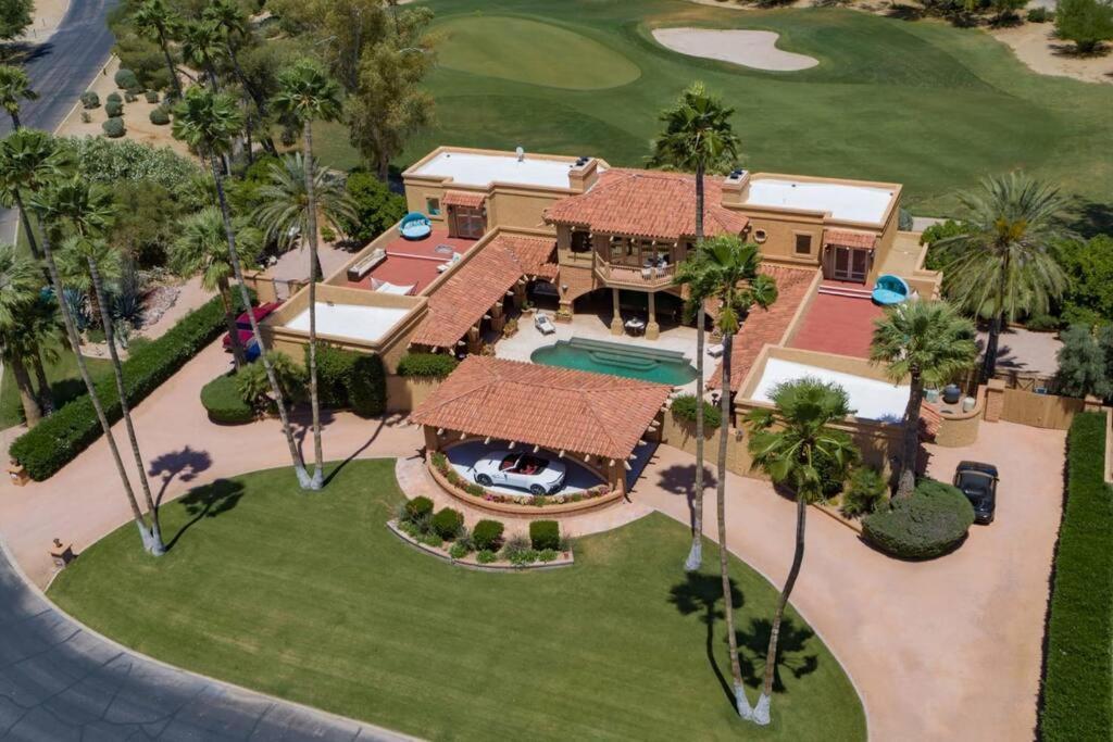 Ethereal Corner Ritz Carlton Grand Estate Golf Mountains Jacuzzi Sauna Theater Gym