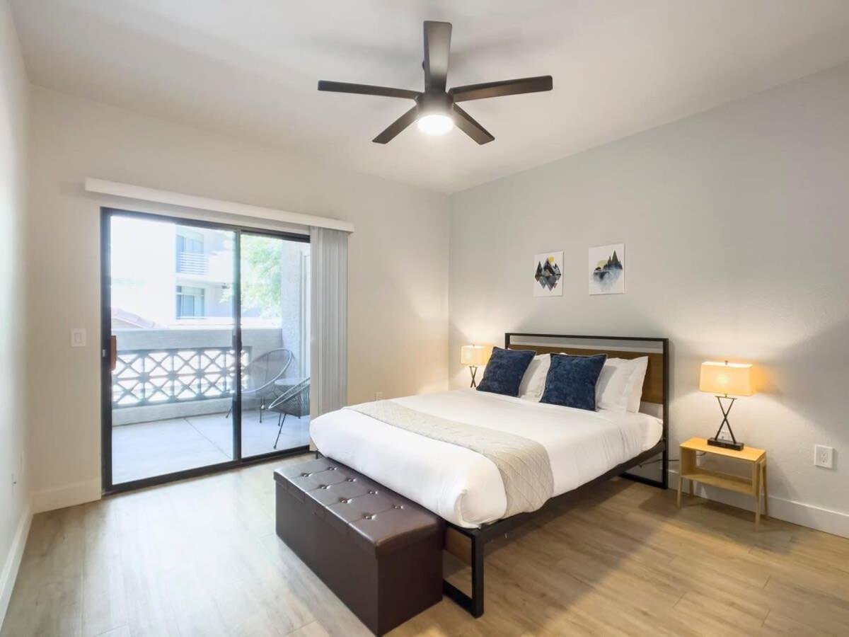 2br Kierland Commons Cozysuites By The Golf Course