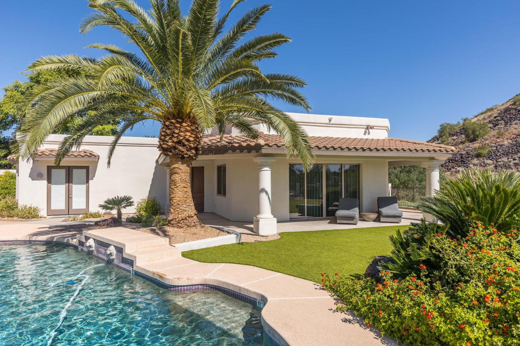 Luxury Mountain Estate-pool-spa-bbq+bar-fire Pit Holiday home *