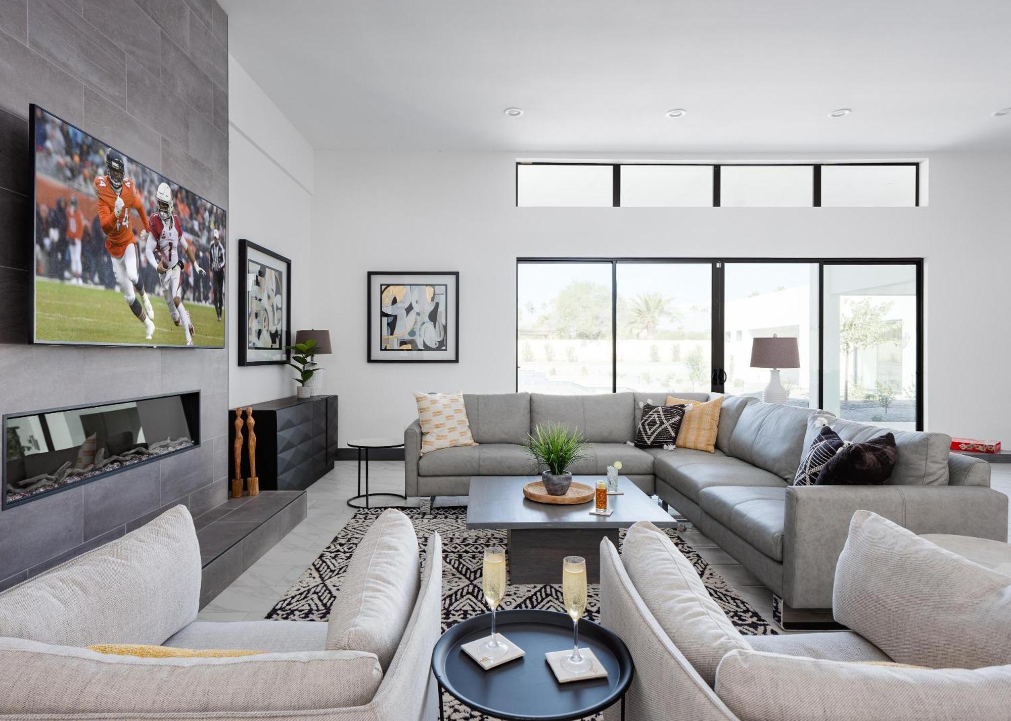Luxe - Modern Mansion - Private Scottsdale