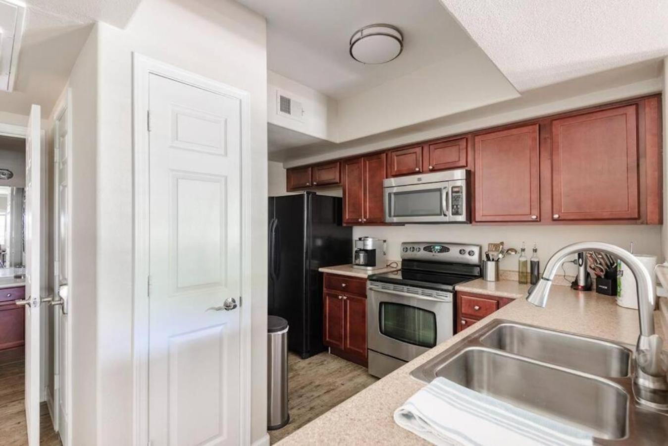 Apartment Luxe - Ground Floor Unit! *