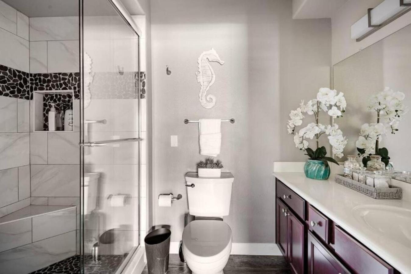 Apartment Luxe - Ground Floor Unit! Scottsdale