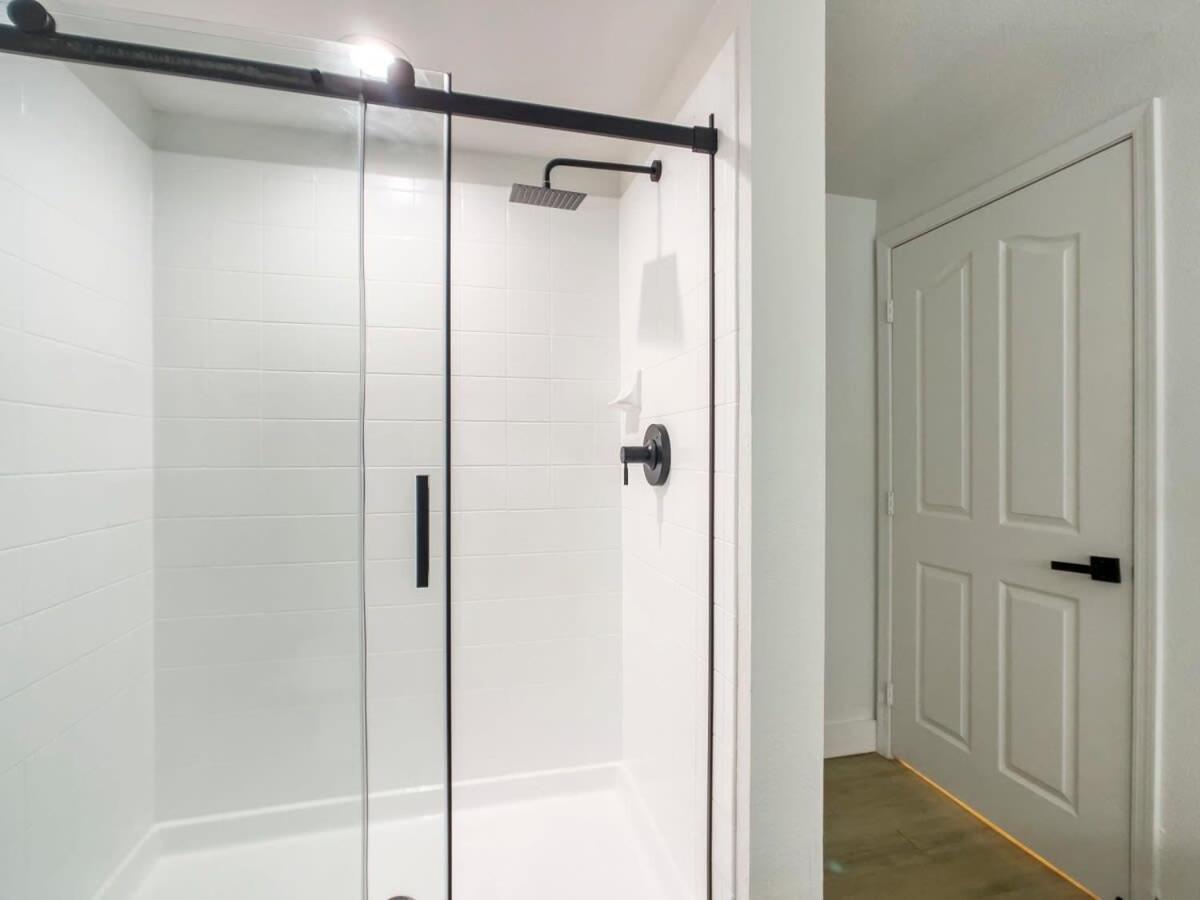 2br Kierland Commons Cozysuites By The Golf Course Apartment Scottsdale