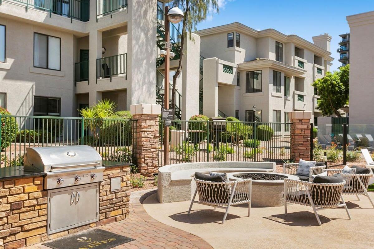 Apartment 2br Kierland Commons Golf Oasis By Cozysuites!
