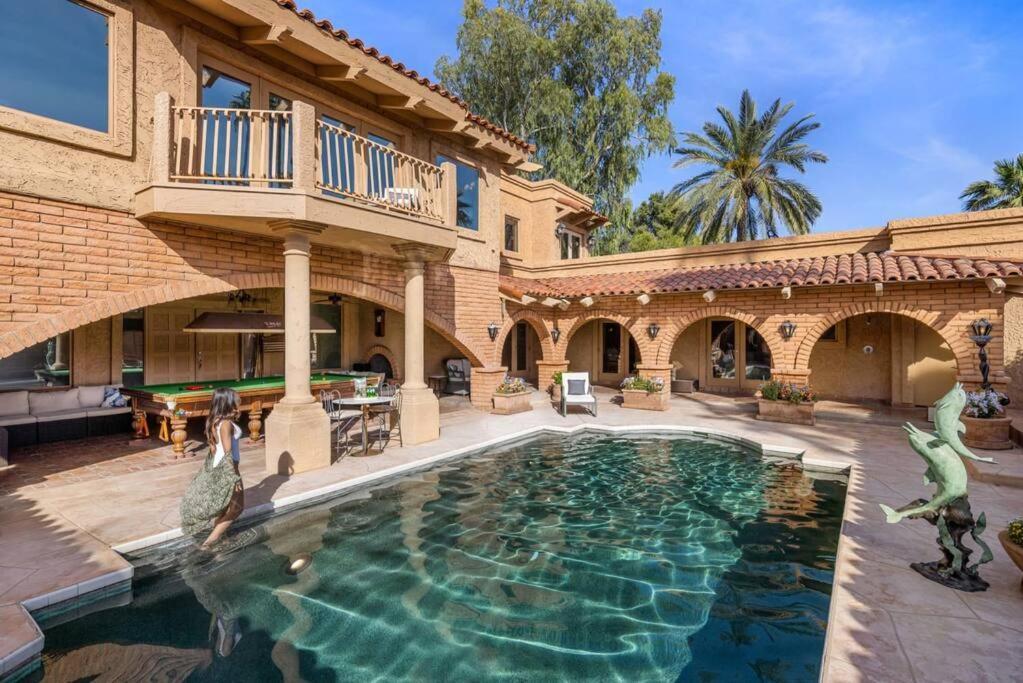 Ethereal Corner Ritz Carlton Grand Estate Golf Mountains Jacuzzi Sauna Theater Gym * Scottsdale