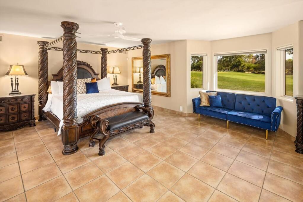 Ethereal Corner Ritz Carlton Grand Estate Golf Mountains Jacuzzi Sauna Theater Gym Villa *