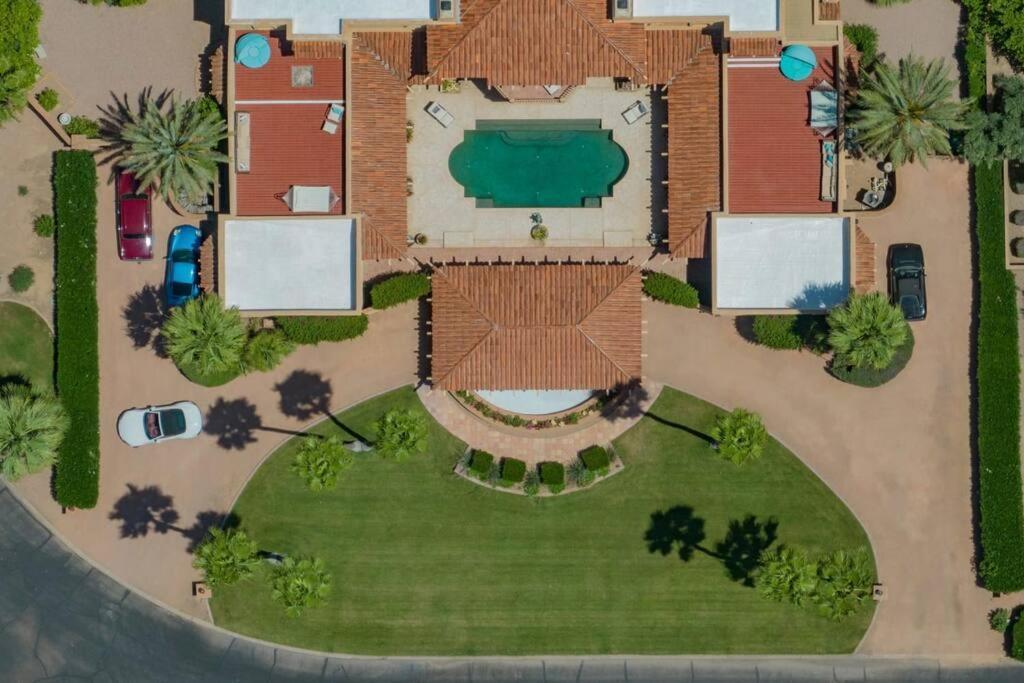 Ethereal Corner Ritz Carlton Grand Estate Golf Mountains Jacuzzi Sauna Theater Gym *
