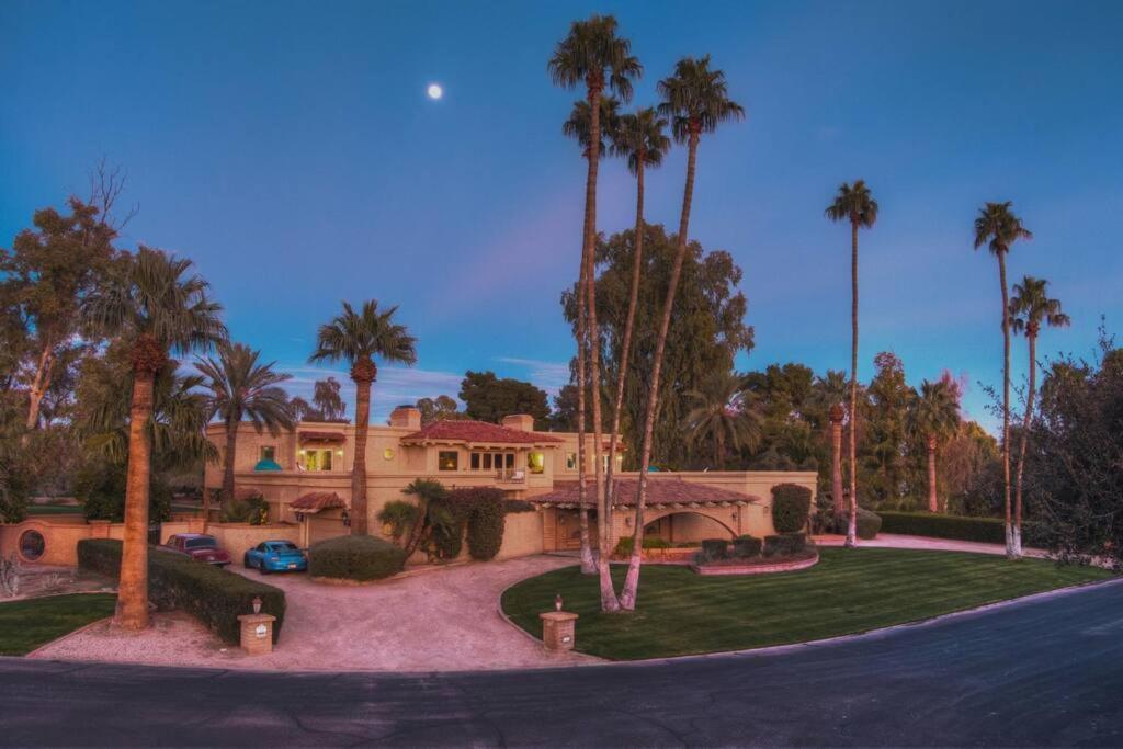 Ethereal Corner Ritz Carlton Grand Estate Golf Mountains Jacuzzi Sauna Theater Gym