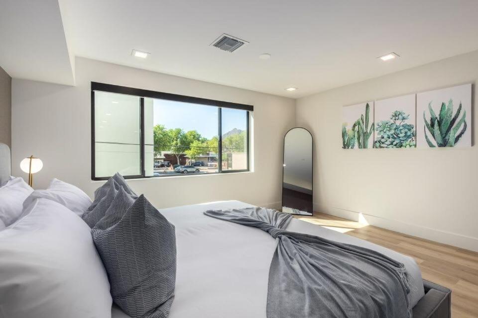 The Lux At Craftsman - Heart Of Old Town 3