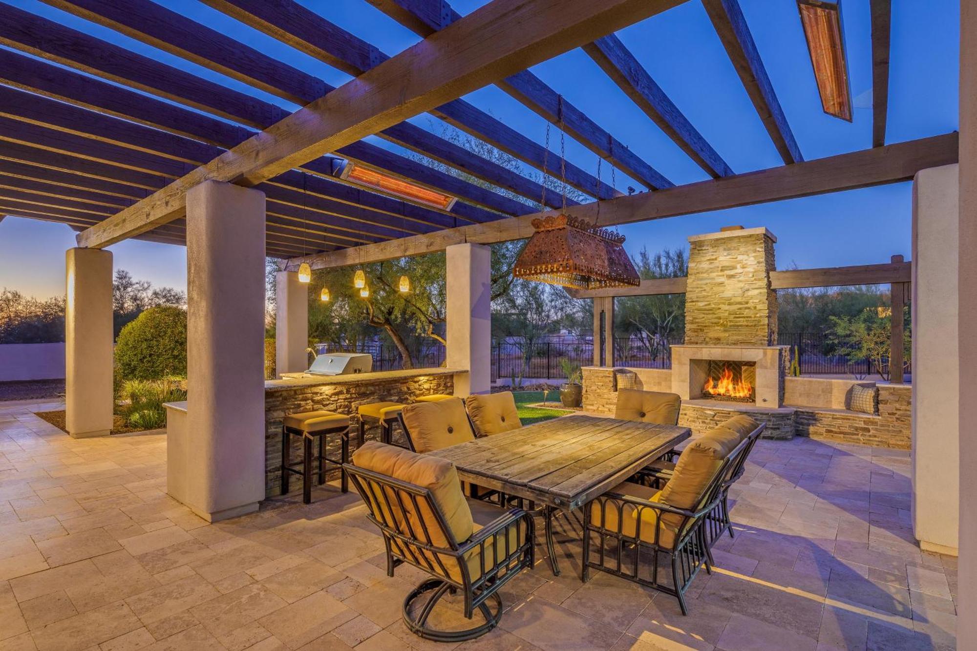 Luxury Estate, Heated Pool, Spa, Game Room, *