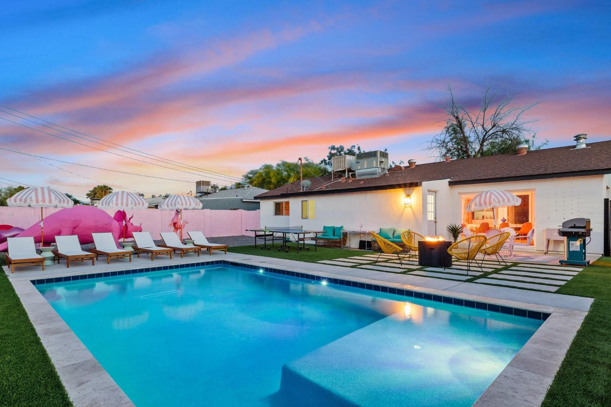 Bachelorette! Fire Pit+heated Pool+3mi To Old Town *