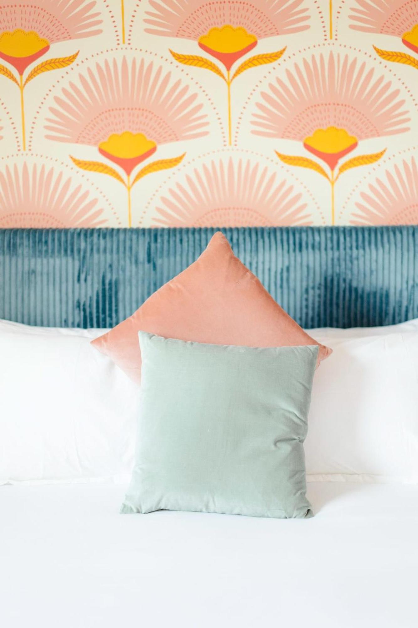 Holiday home Bachelorette! Fire Pit+heated Pool+3mi To Old Town