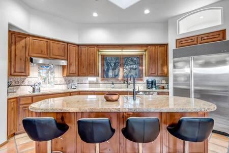Ultimate Vacation Retreat * Scottsdale