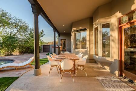 Holiday home Ultimate Vacation Retreat