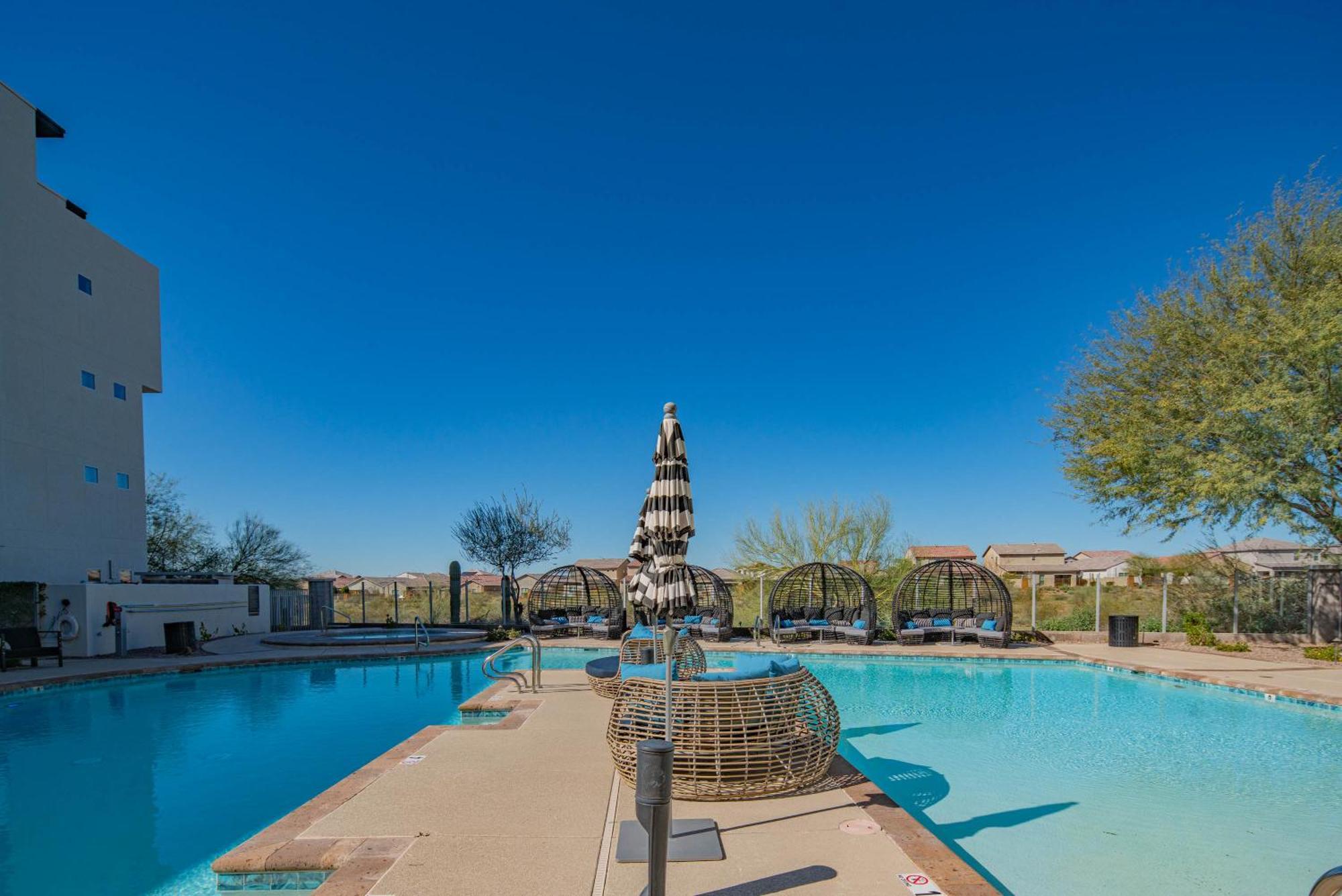 Apartment Minutes From Kierland King Bed Lux Pool With View S433