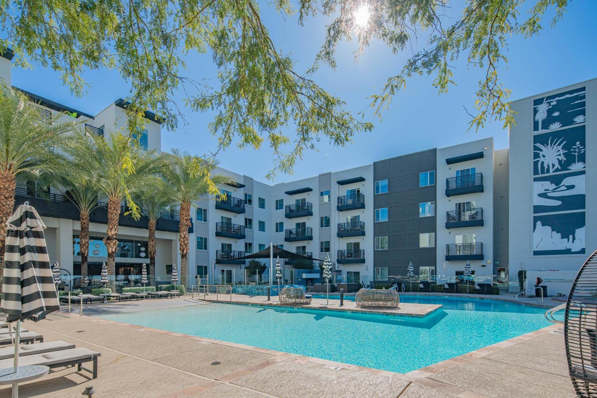 Apartment Minutes From Kierland King Bed Lux Pool With View S433 *