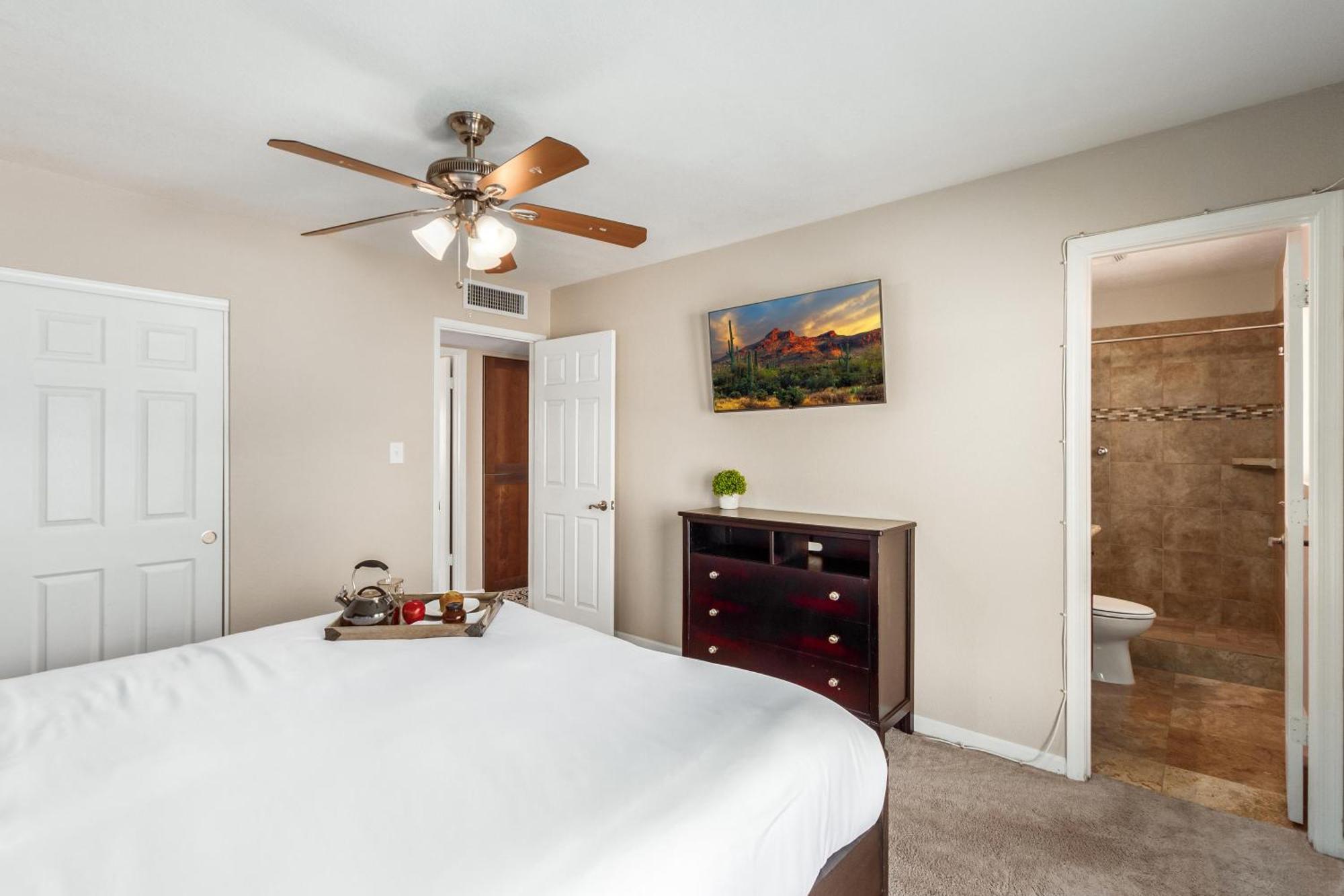 Games Galore - Old Town - Pool & Golf Holiday home Scottsdale