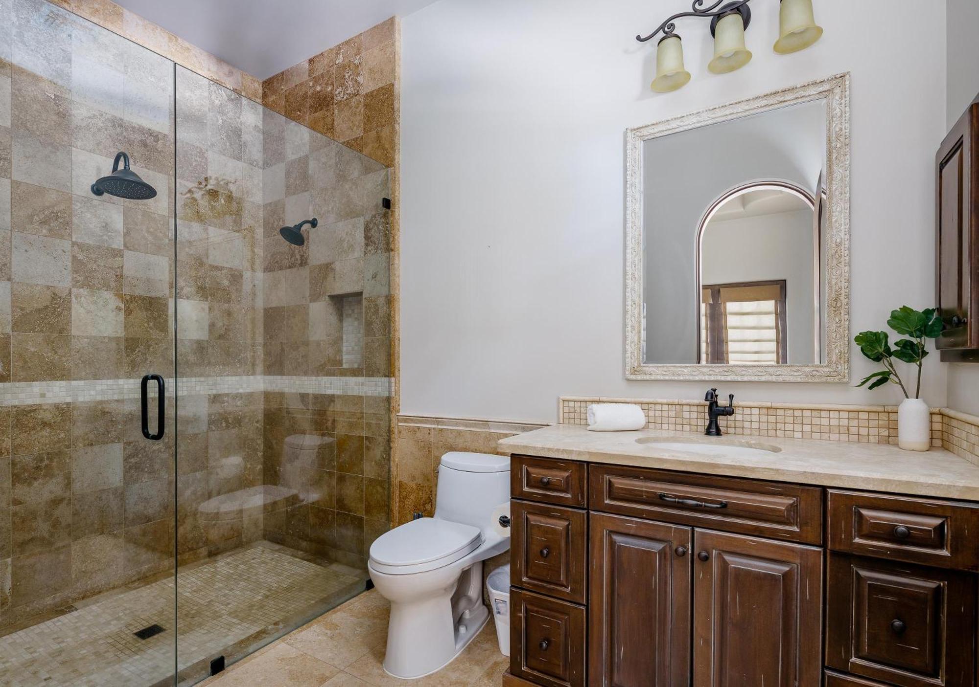 Holiday home Luxe Poolside Paradise-pool & Spa-vanity Station Scottsdale