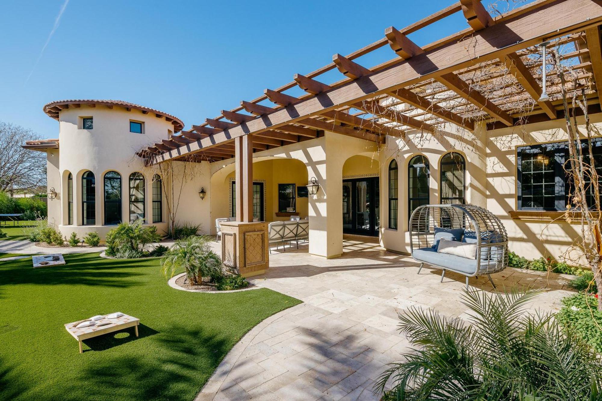 Holiday home Luxe Poolside Paradise-pool & Spa-vanity Station Scottsdale