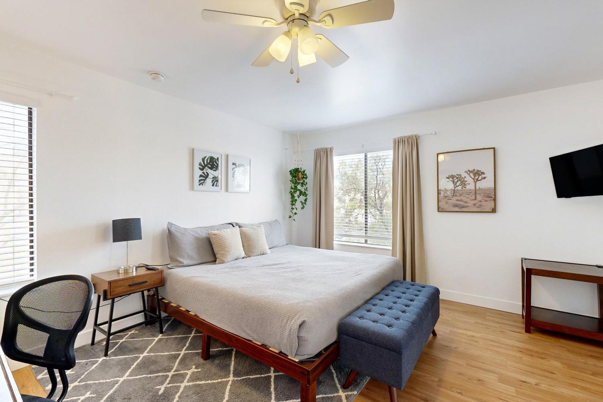 Apartment Downtown Hideaway *