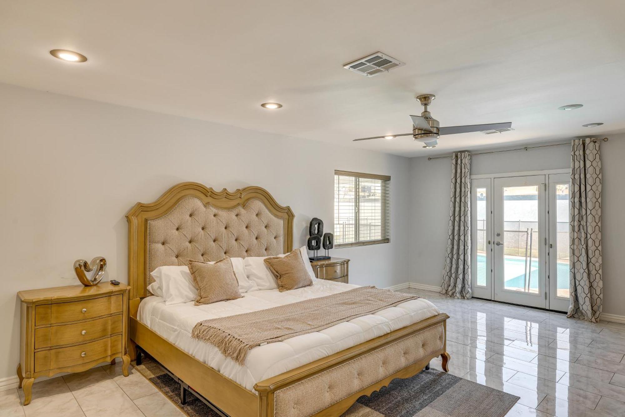 Updated Retreat With Private Pool! Scottsdale