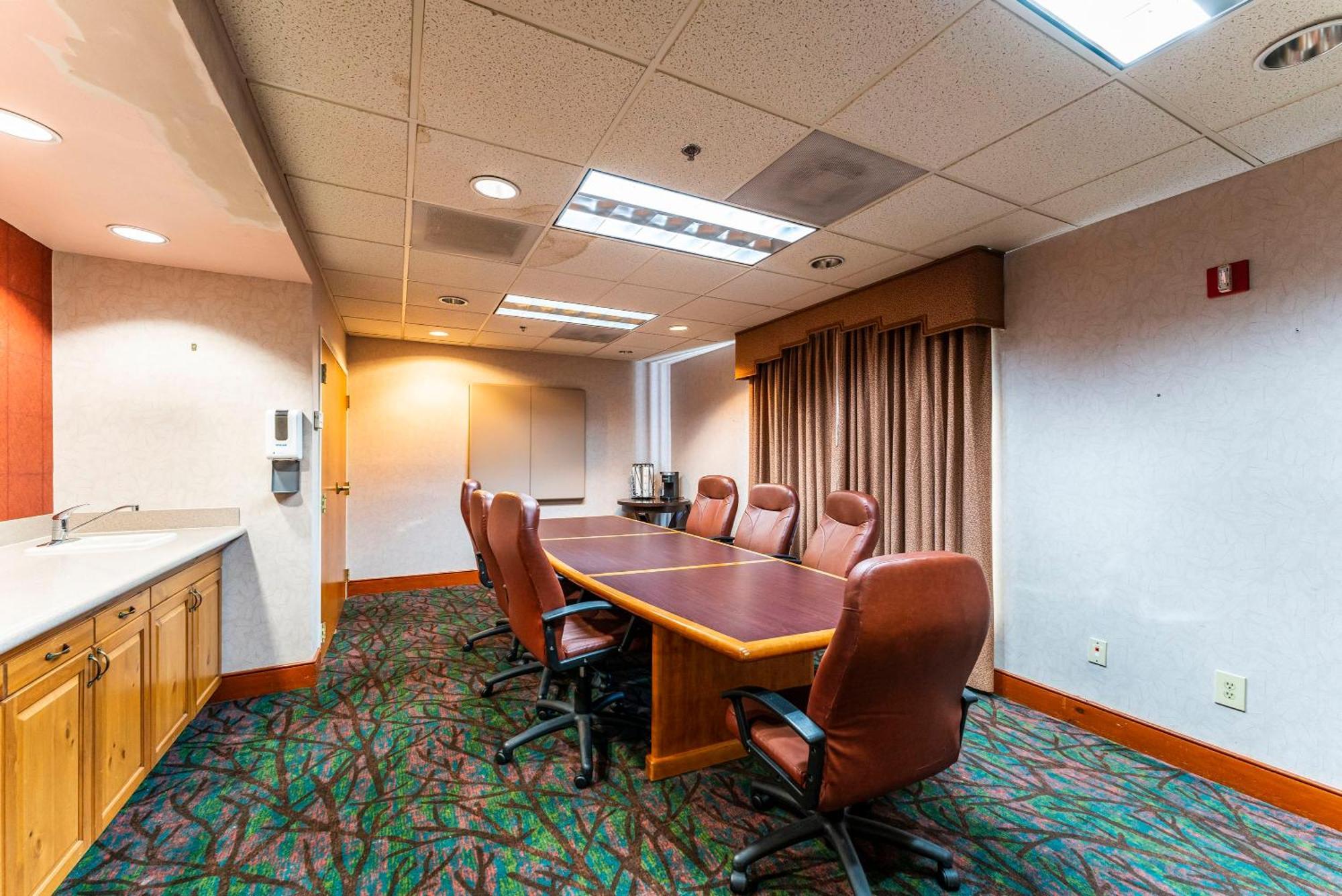 Metro Promo 1 Bd 1 Apartment
