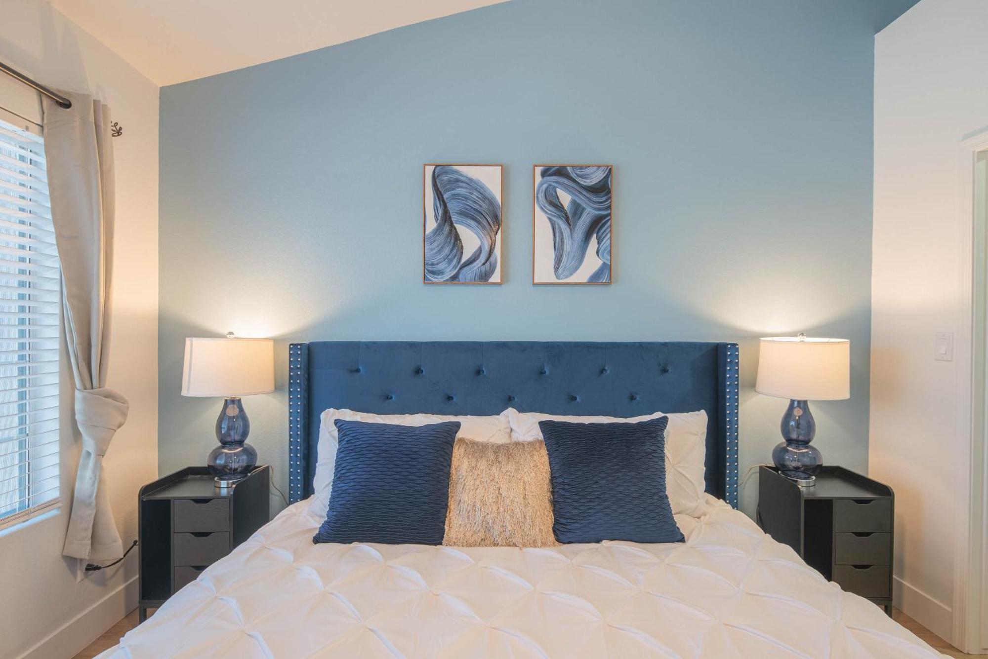 Apartment Steps Away To Tpc Golf & Min To Shopping District-h2057