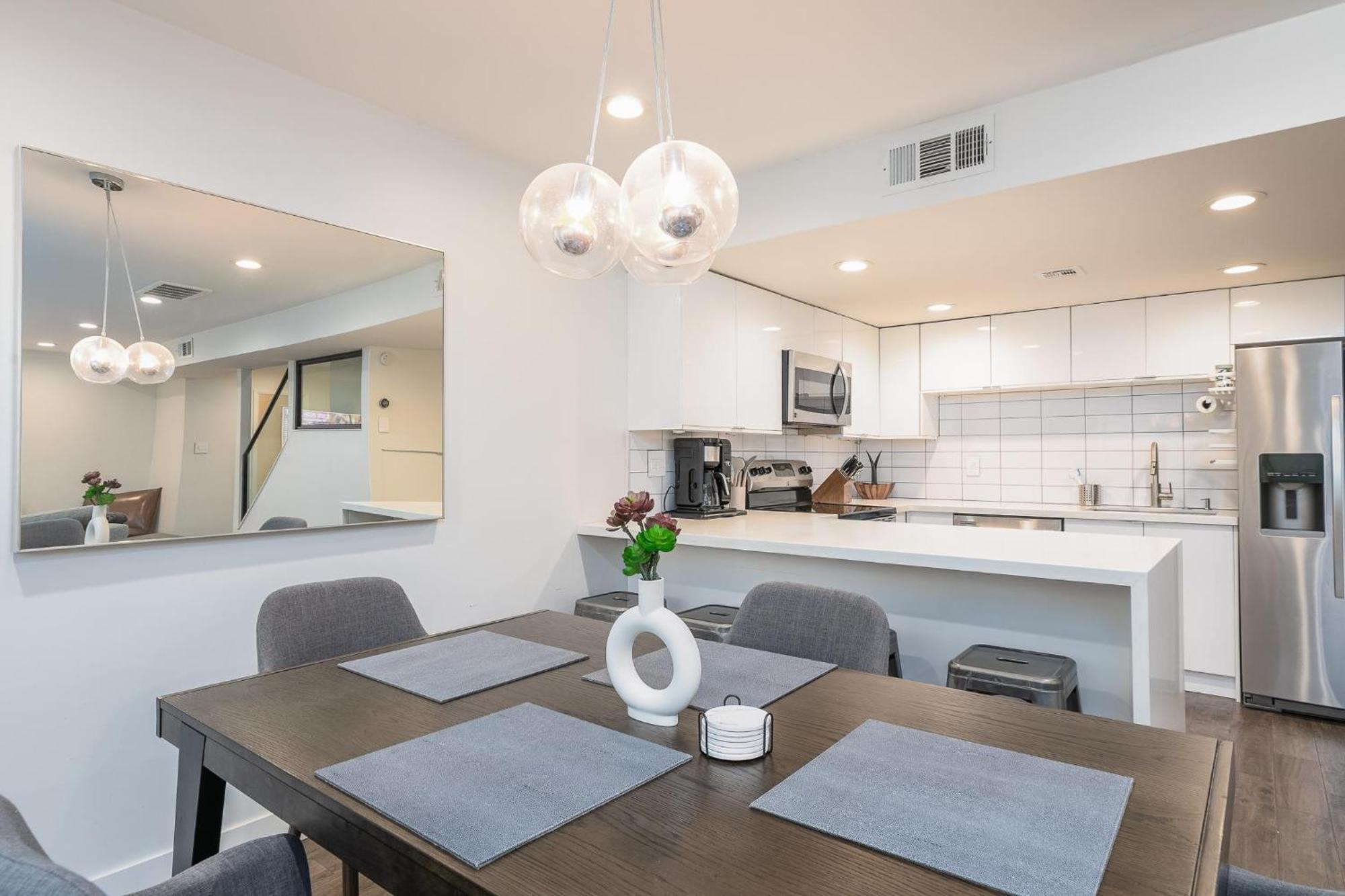 Vacation Apartment *
