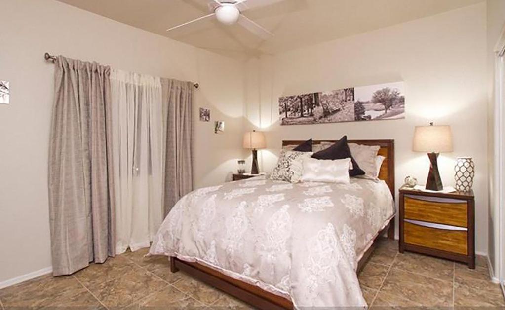 Location, Heated Pool, Bbq, Hot Tub, Apartment